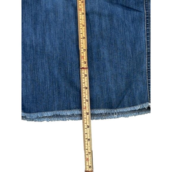 Avenue Jeans Denim Cargo Bermuda Shorts Size 16 Blue Mid-Rise Relaxed Fit - Picture 5 of 9